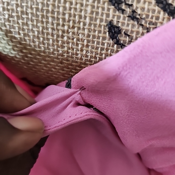 Spencer Jeremy 100% Silk Barbie Pink Tank. Size Large - Picture 5 of 6